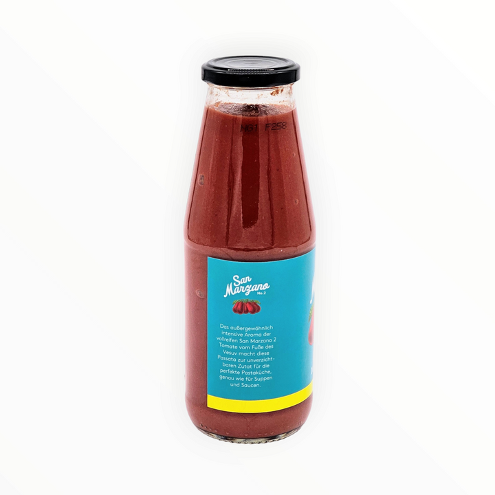 Il pomodoro piu buono: San Marzano tomatoes strained 720 ml